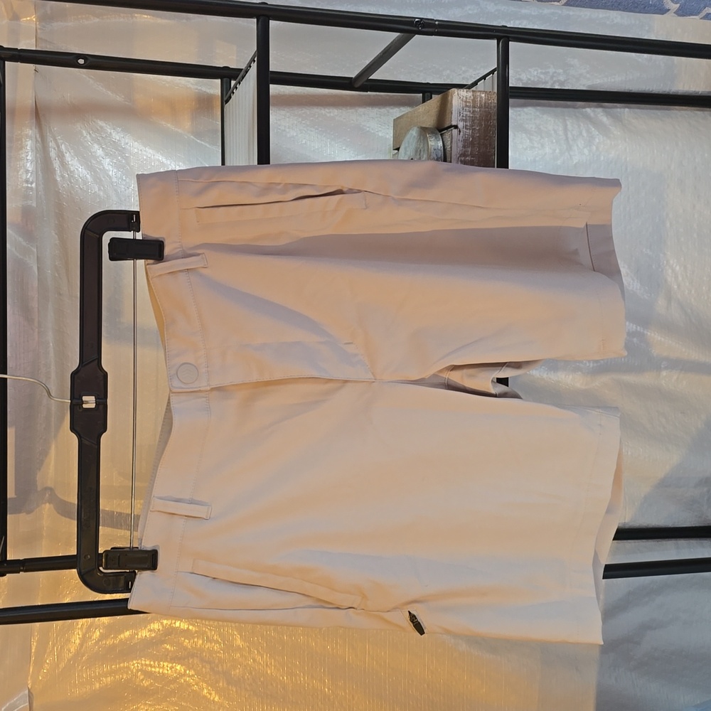 all in motion gray / blue shorts